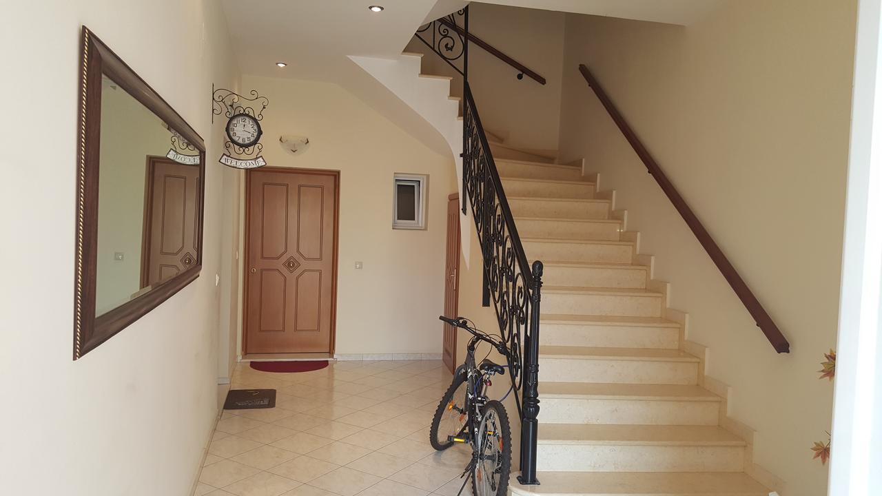 ארגוסטולי Maki'S Residence מראה חיצוני תמונה