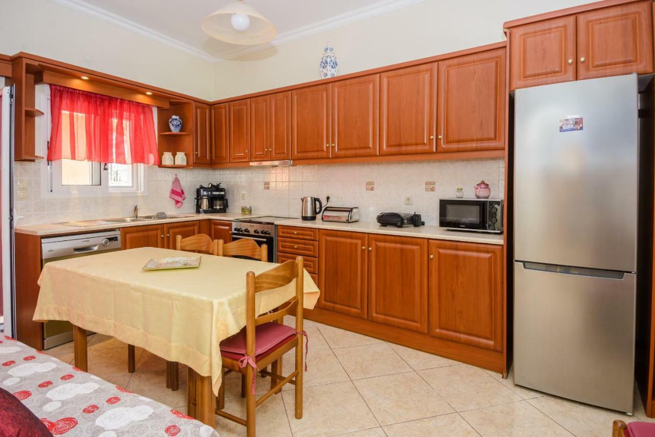 ארגוסטולי Maki'S Residence מראה חיצוני תמונה